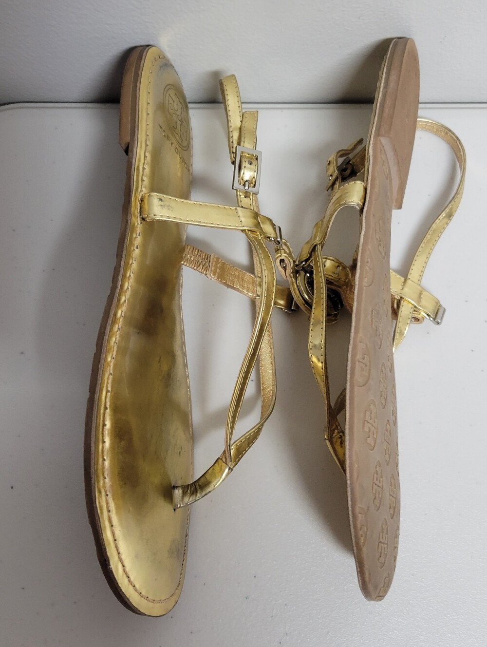 Tory Burch Metallic Gold Logo Slingback Sandals Size 8M. - Picture 5 of 10
